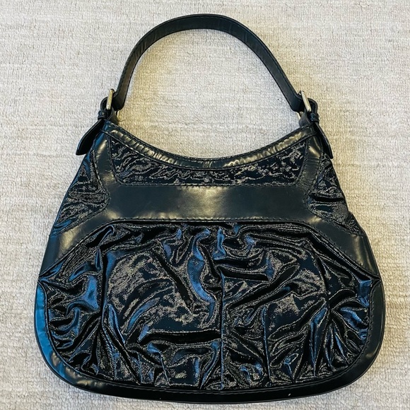 Gucci Queen Dialux Hobo - Picture 4 of 14